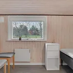 3 Bedroom Beautiful In Feriehus