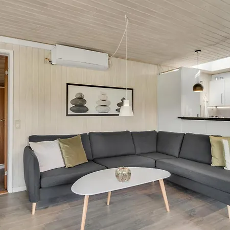 3 Bedroom Beautiful In *